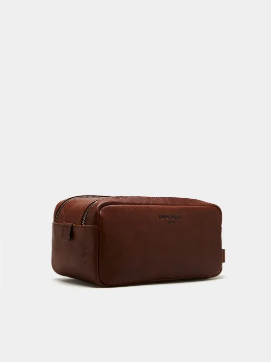 100% leather toiletry bag