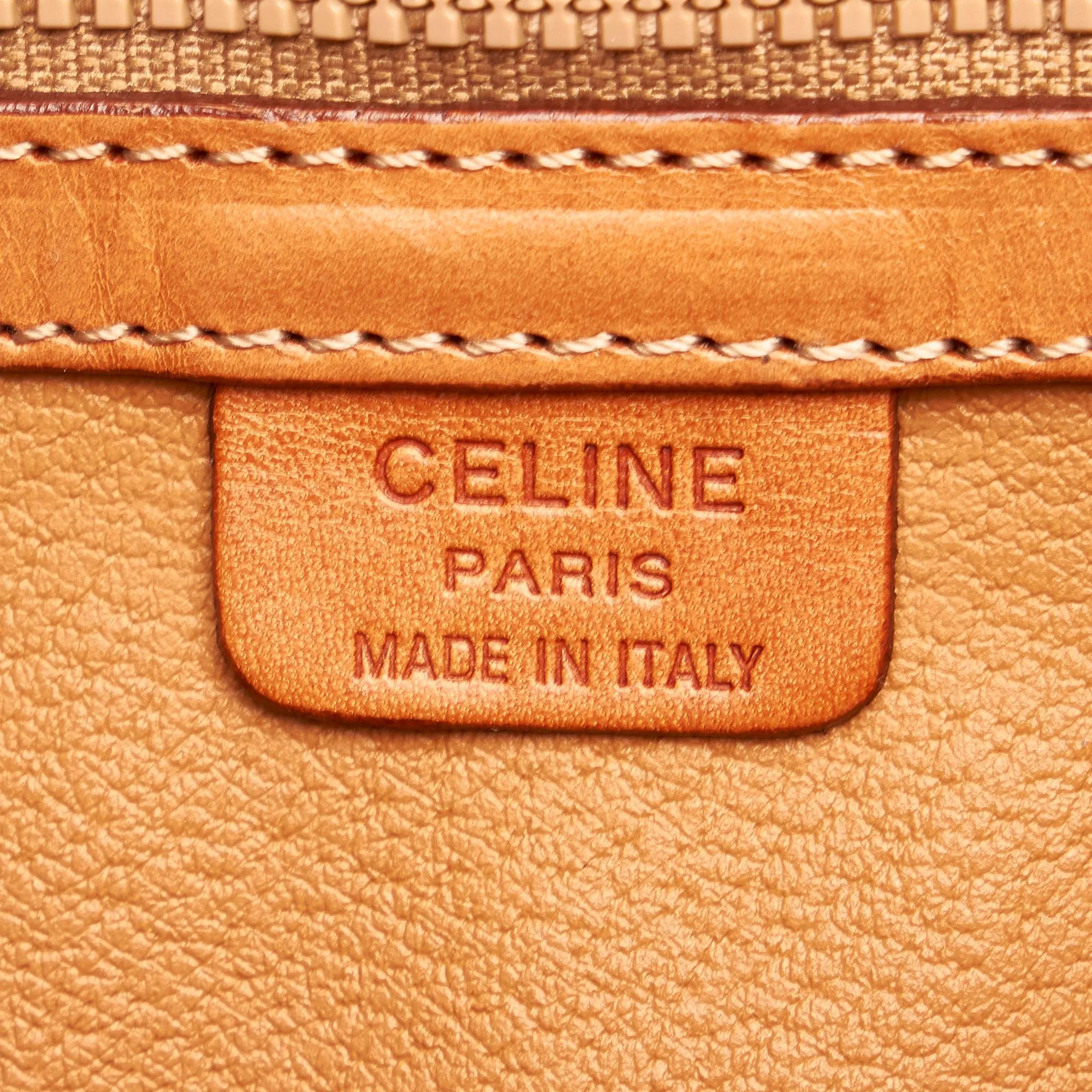 Celine Macadam Shoulder Bag (SHG-27057)