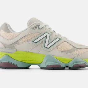 New Balance 9060 Moonbeam