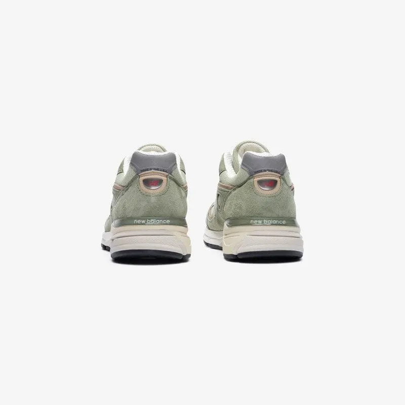 New Balance 990v4 MiUSA - Teddy Saints Olive Incense