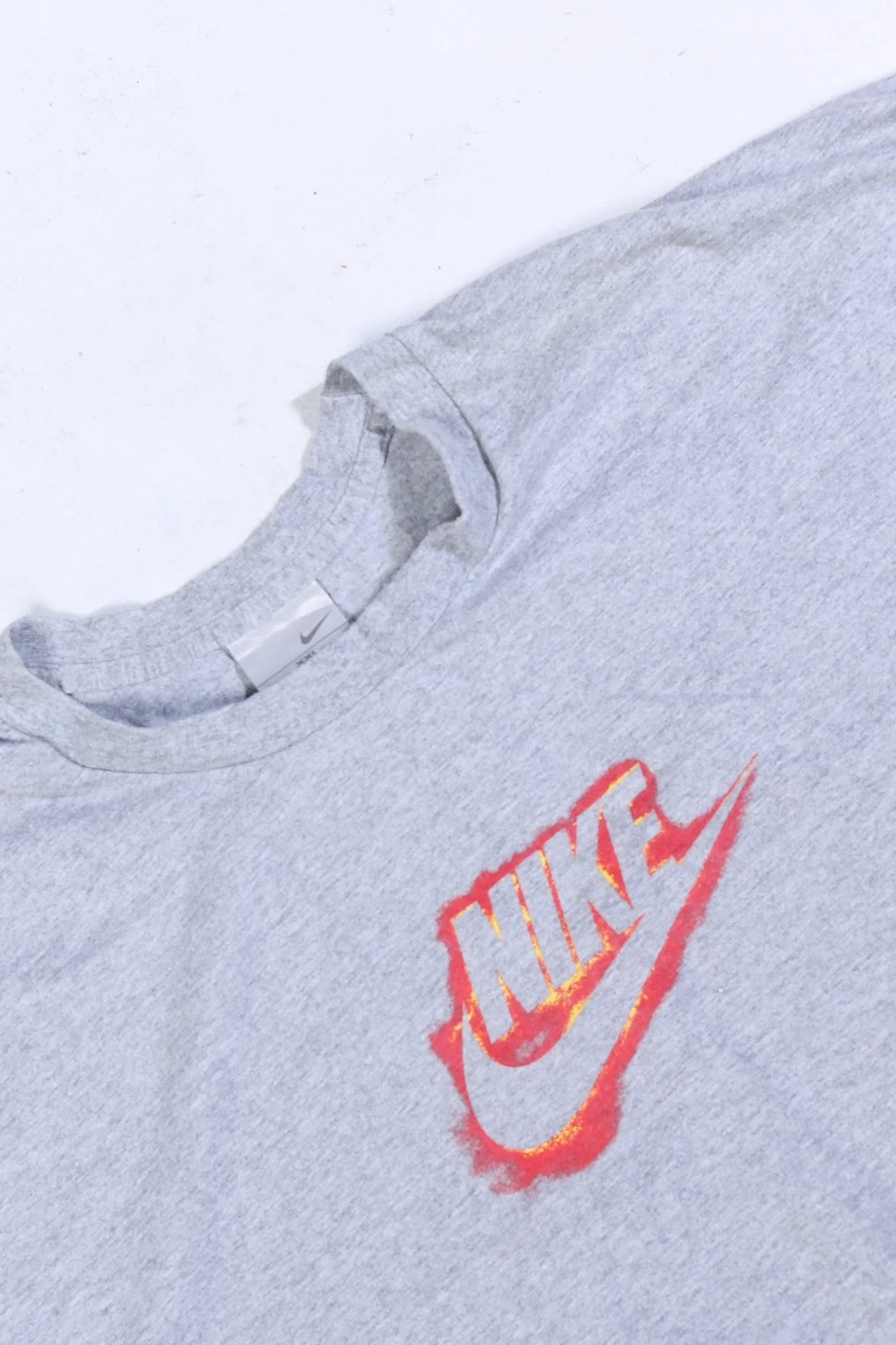 VINTAGE NIKE TEE (XXXL)